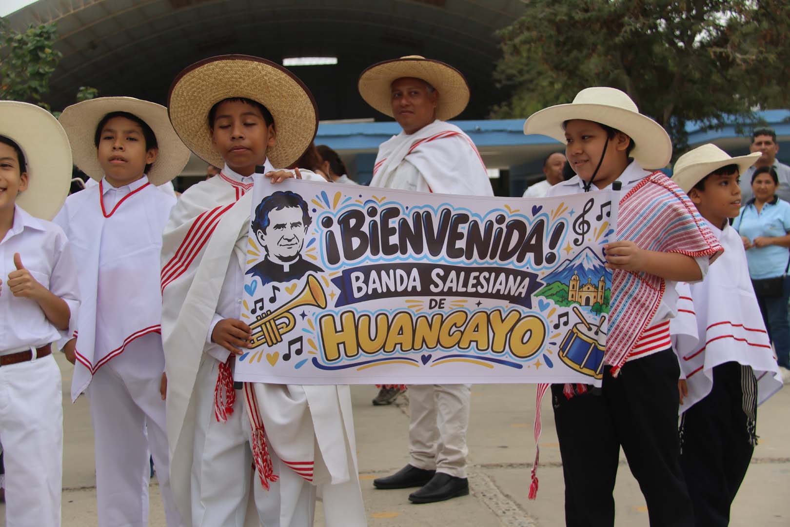 Una sinfonía de fe, arte y juventud: así se vivió el histórico II Encuentro de Bandas Sinfónicas Salesianas Piura 2026 — foto 6
