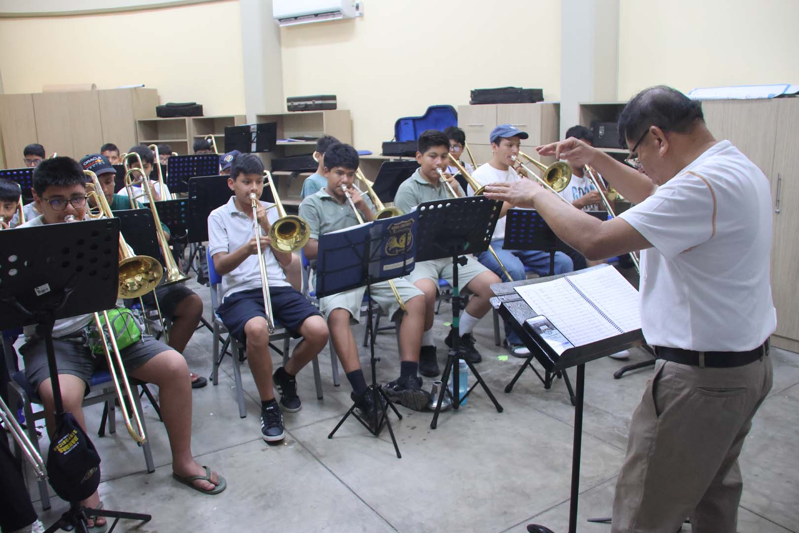 Una sinfonía de fe, arte y juventud: así se vivió el histórico II Encuentro de Bandas Sinfónicas Salesianas Piura 2026 — foto 19